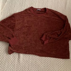 ZARA Cropped Soft Burgundy Sweater